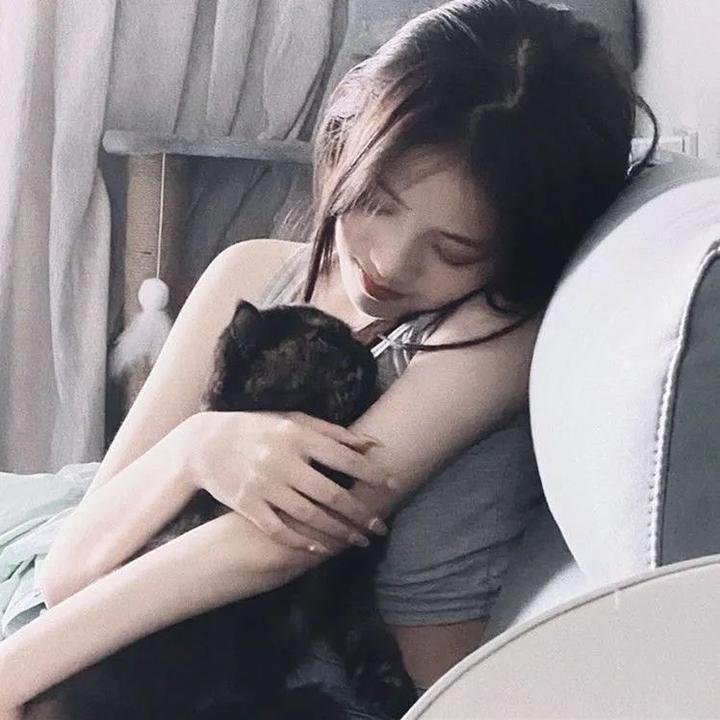 32颗药丸:我姐姐的自杀